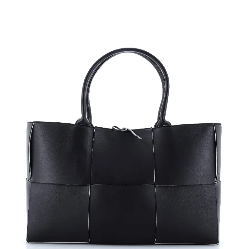 Arco Tote Maxi Intrecciato Leather Medium