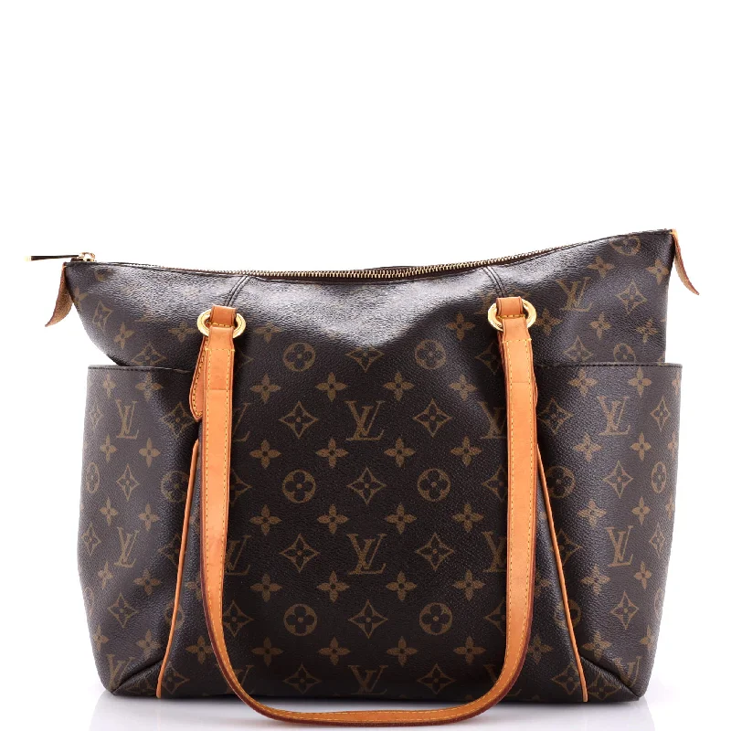 Totally Handbag Monogram Canvas MM