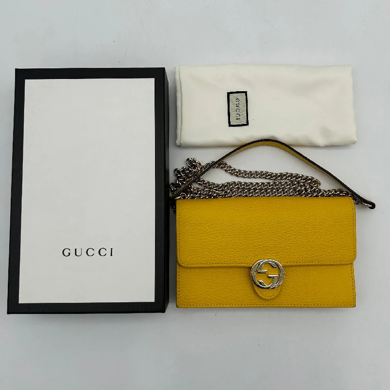 Ladies Gucci shoulder bags with a single - handle designGucci Interlocking Yellow Leather Clutch Bag