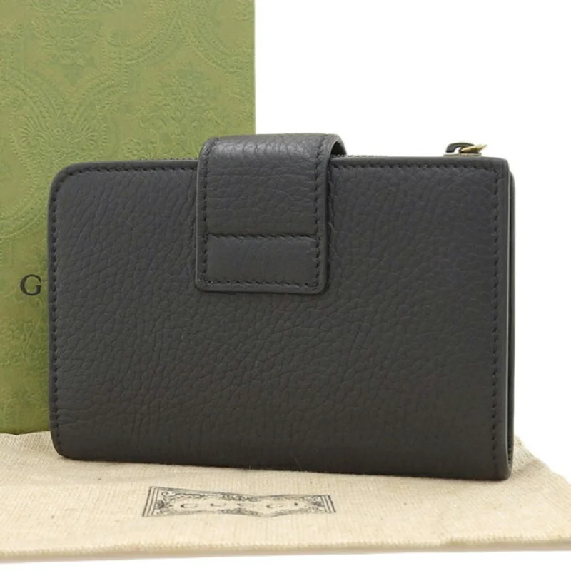 Ladies Gucci shoulder bags with a wide - width strapGUCCI Bamboo Leather Double G Medium L-shaped Bifold Wallet 739498 Black Women's