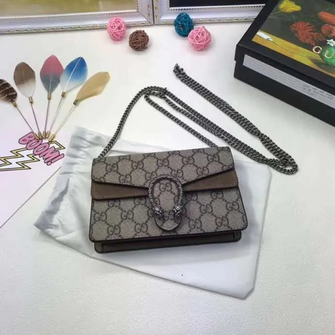 Women Gucci bags with a detachable mobile phone holderGucci Bags