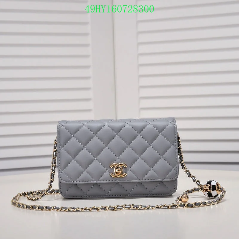 Chanel Lightweight Handbag for Daily ErrandsBC - CHANEL Bags - 2613