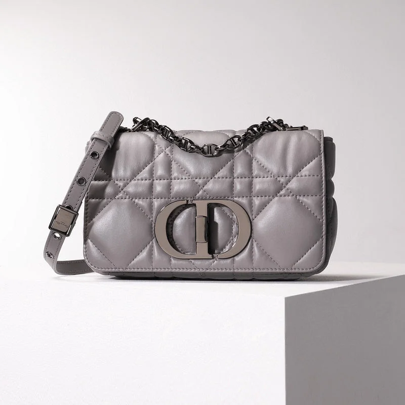 High - fashion Christian Dior bags with a geometric patternChristian Dior Bags - 4789