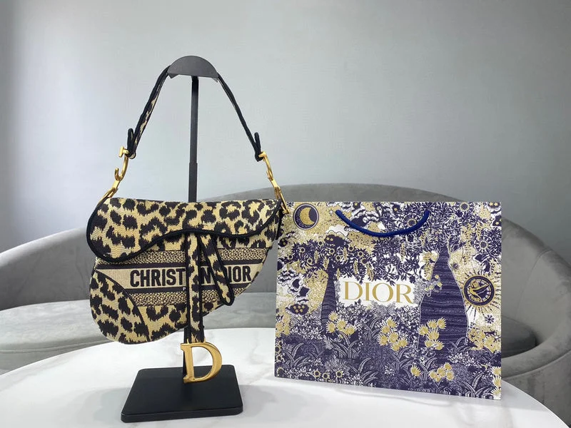 Trendsetting Christian Dior crossbody bags with a colorful strapChristian Dior Bags - 4803