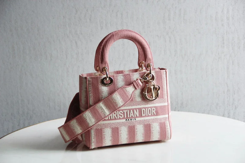 Christian Dior tote bags with a double - handle and shoulder - strap optionChristian Dior Bags - 4922