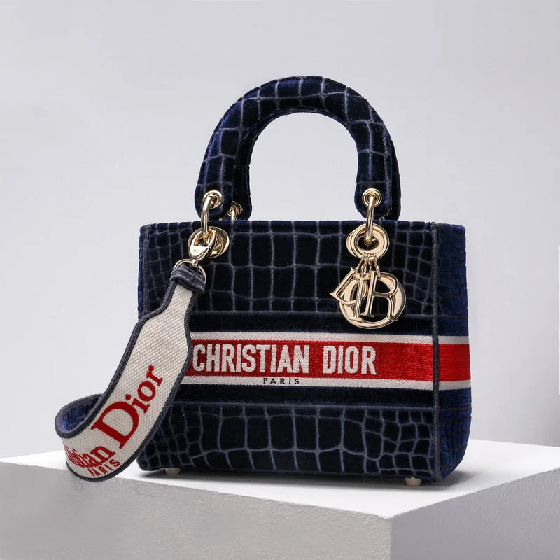 High - fashion Christian Dior bags with a geometric patternChristian Dior Bags - 4926