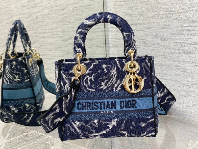 Christian Dior crossbody bags with a front - flap pocket for easy accessChristian Dior - Luxury Bags  390