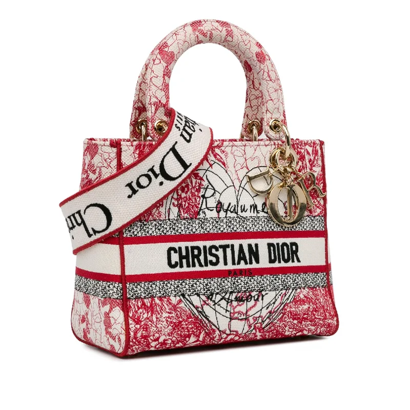 Contemporary Christian Dior handbags with a unique shapeDior Medium Royale d'Amour Lady D-Lite (rka3Qp)