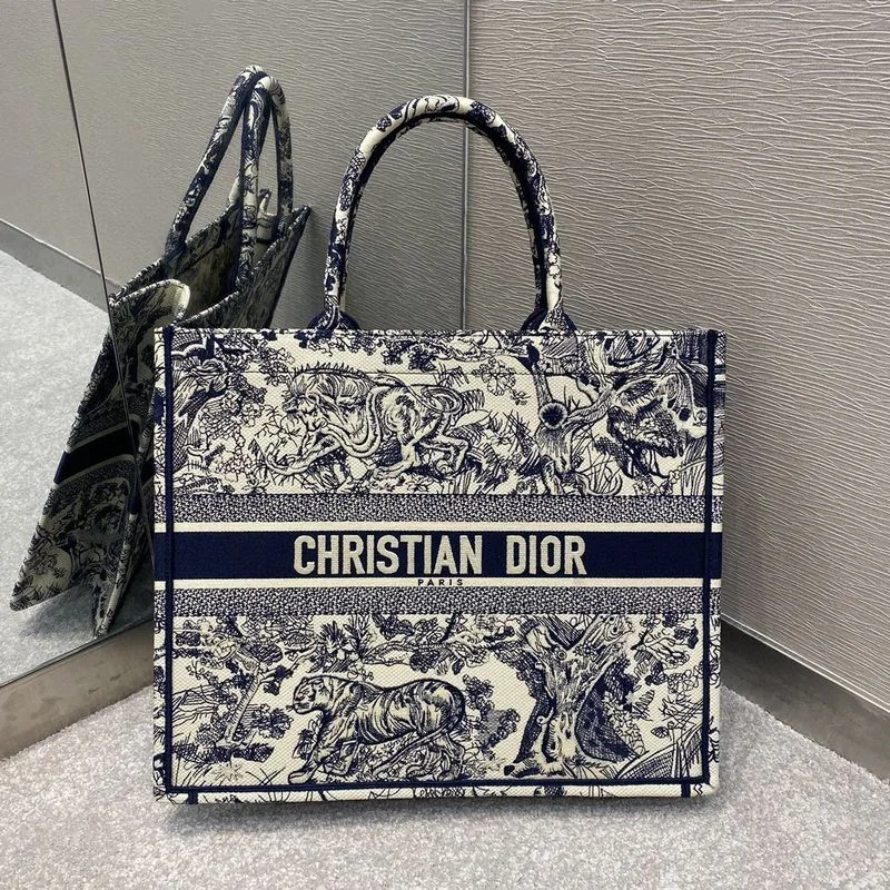 Fashion - forward Christian Dior tote bags for the modern womanGlitzybags - Dior Bags - 4137