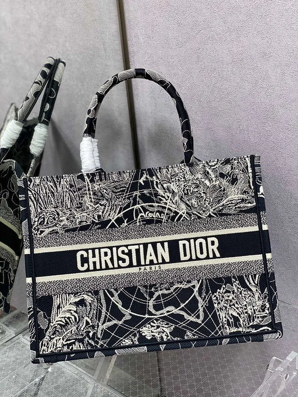 Christian Dior crossbody bags with a front - flap pocket for easy accessGlitzybags - Dior Bags - 4257