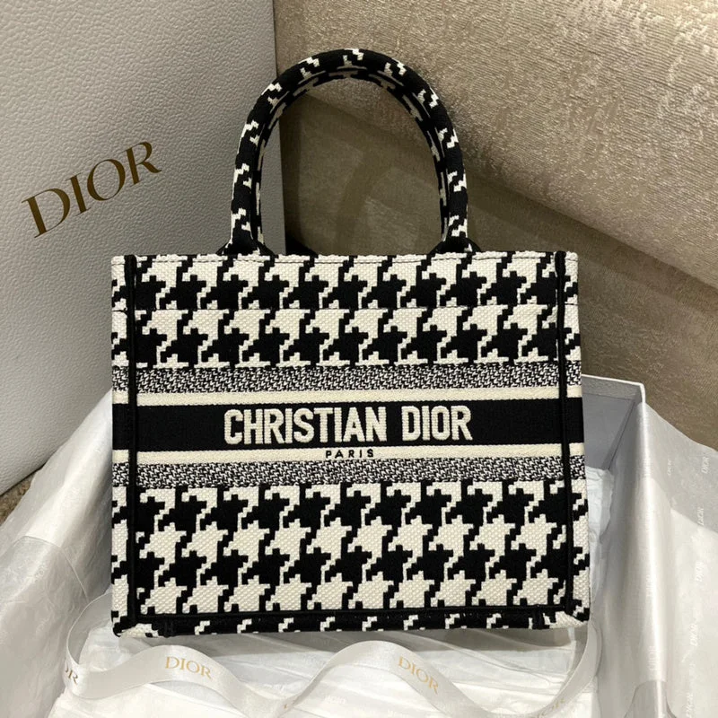 Christian Dior Saddle bags with a studded trim for a bold lookGlitzybags - Dior Bags - 4260