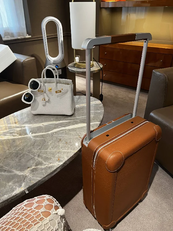 Hermès Rolling Mobility Suitcase R.M.S. Cabine 55 Gold Togo Palladium Hardware